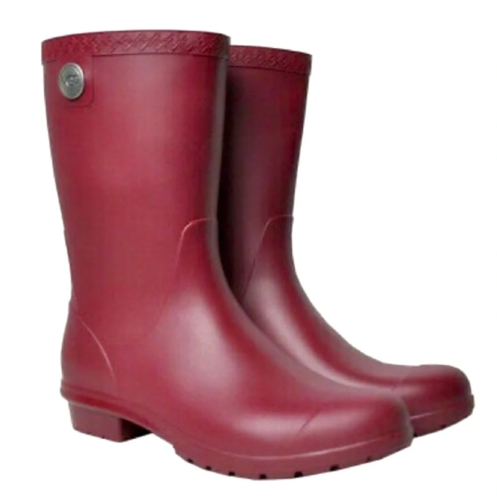 UGG Sienna Matte Garnet Rain Boots - Women's NWT
